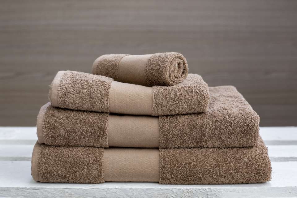 Olima Olima Classic Towel - brown